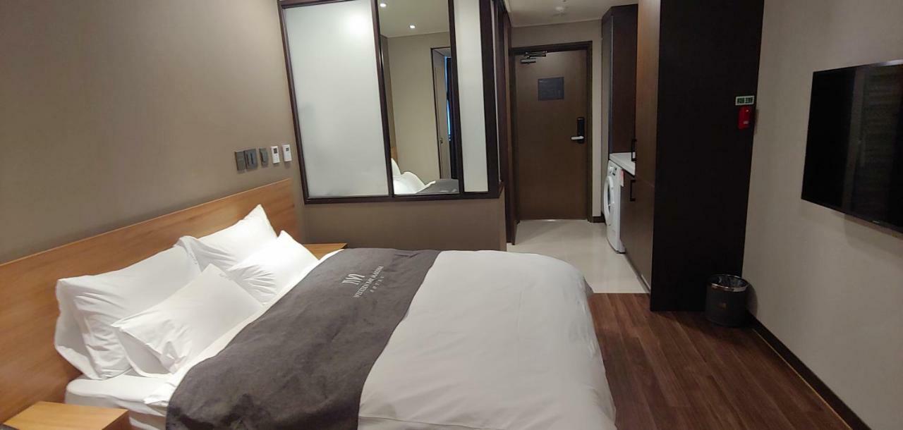 Western Bay Marina Hotel Pyeongtaek Eksteriør billede