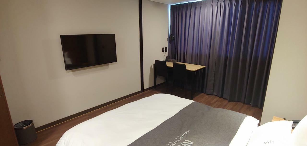 Western Bay Marina Hotel Pyeongtaek Eksteriør billede