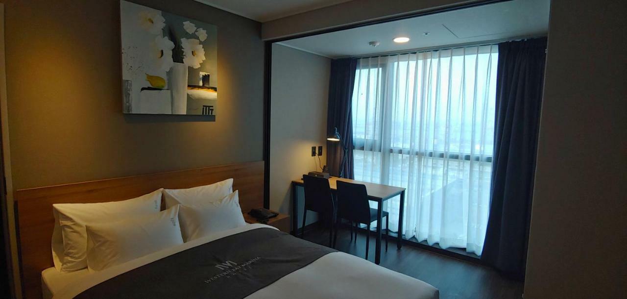Western Bay Marina Hotel Pyeongtaek Eksteriør billede