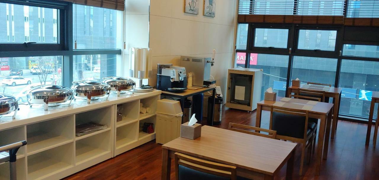 Western Bay Marina Hotel Pyeongtaek Eksteriør billede